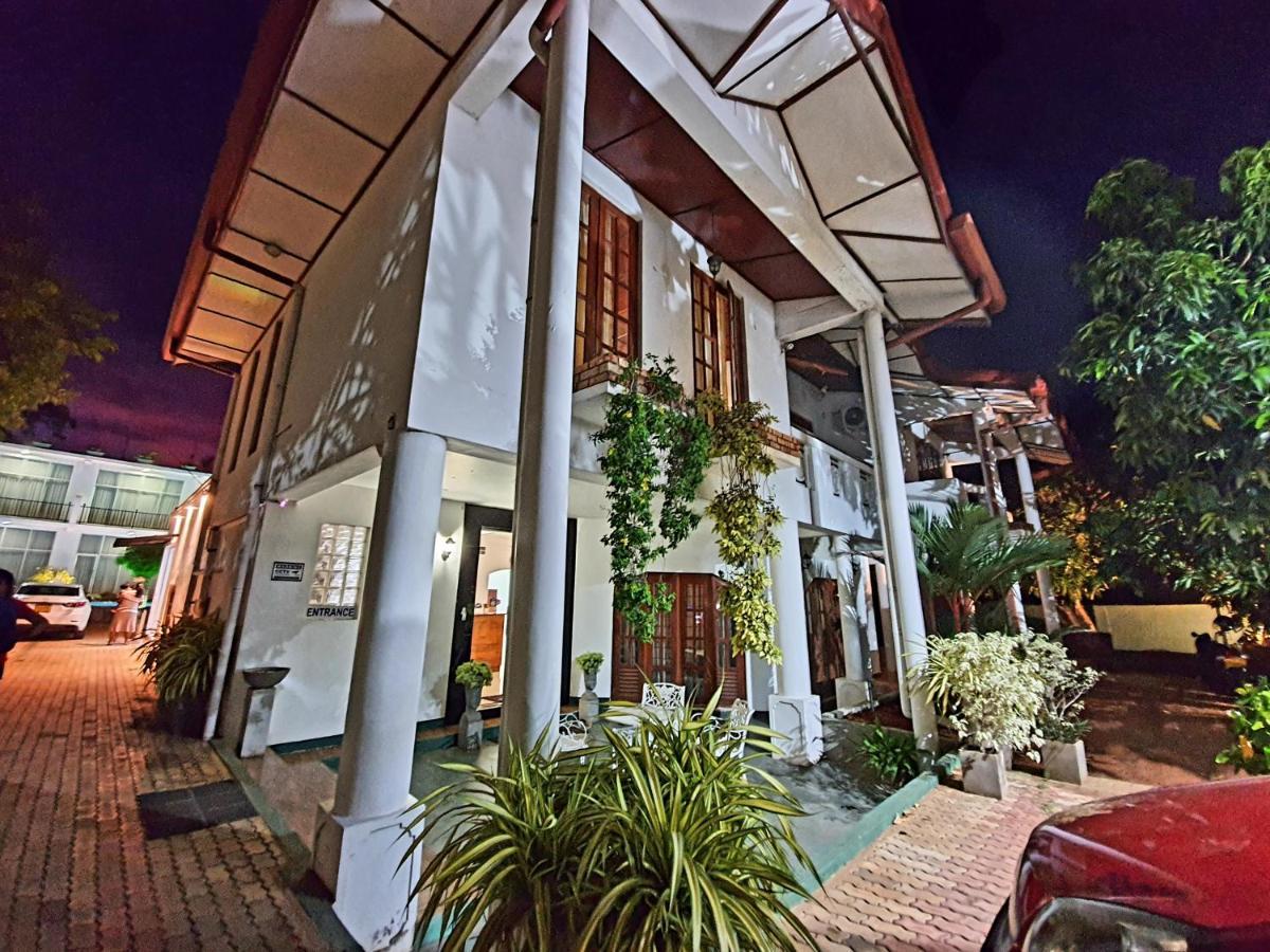 Salubrious Resort Anuradhapura Luaran gambar