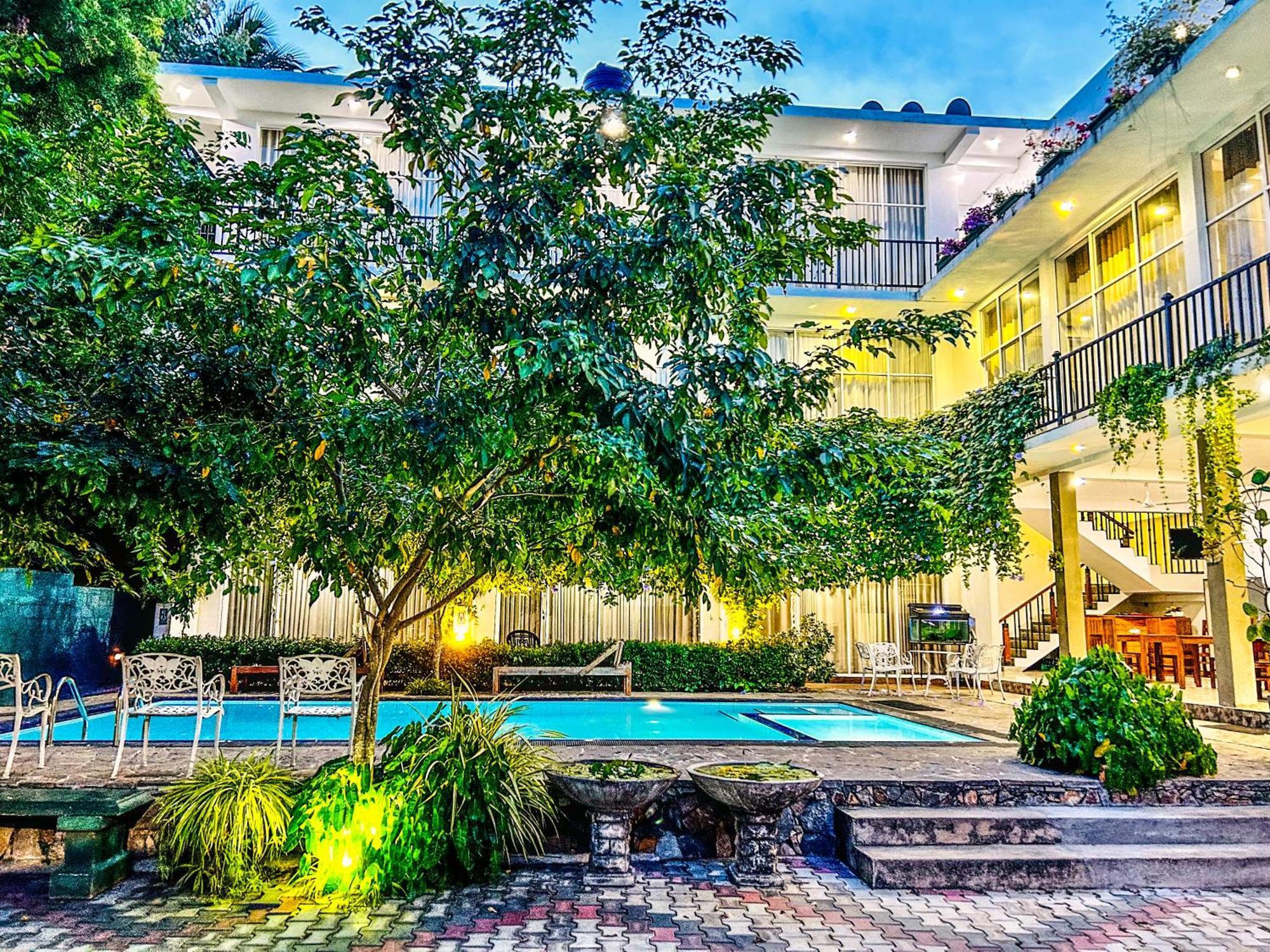 Salubrious Resort Anuradhapura Luaran gambar